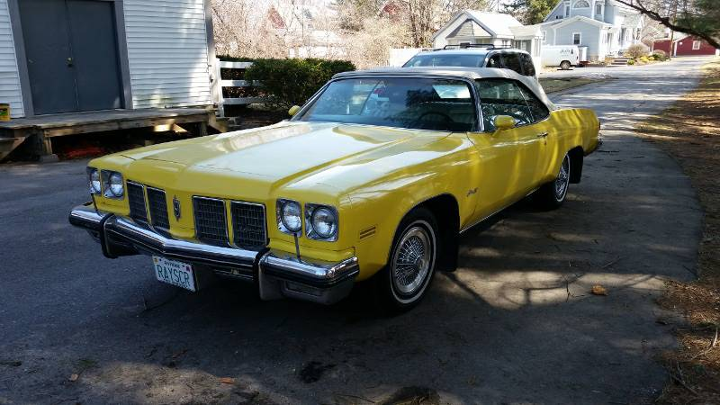 Illustration for article titled For $6,000, Could This 1975 Olds Delta 88 Convertible Be A Royale Without Cheese?